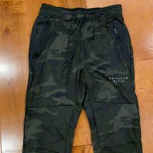 American Eagle xs men green camo joggers